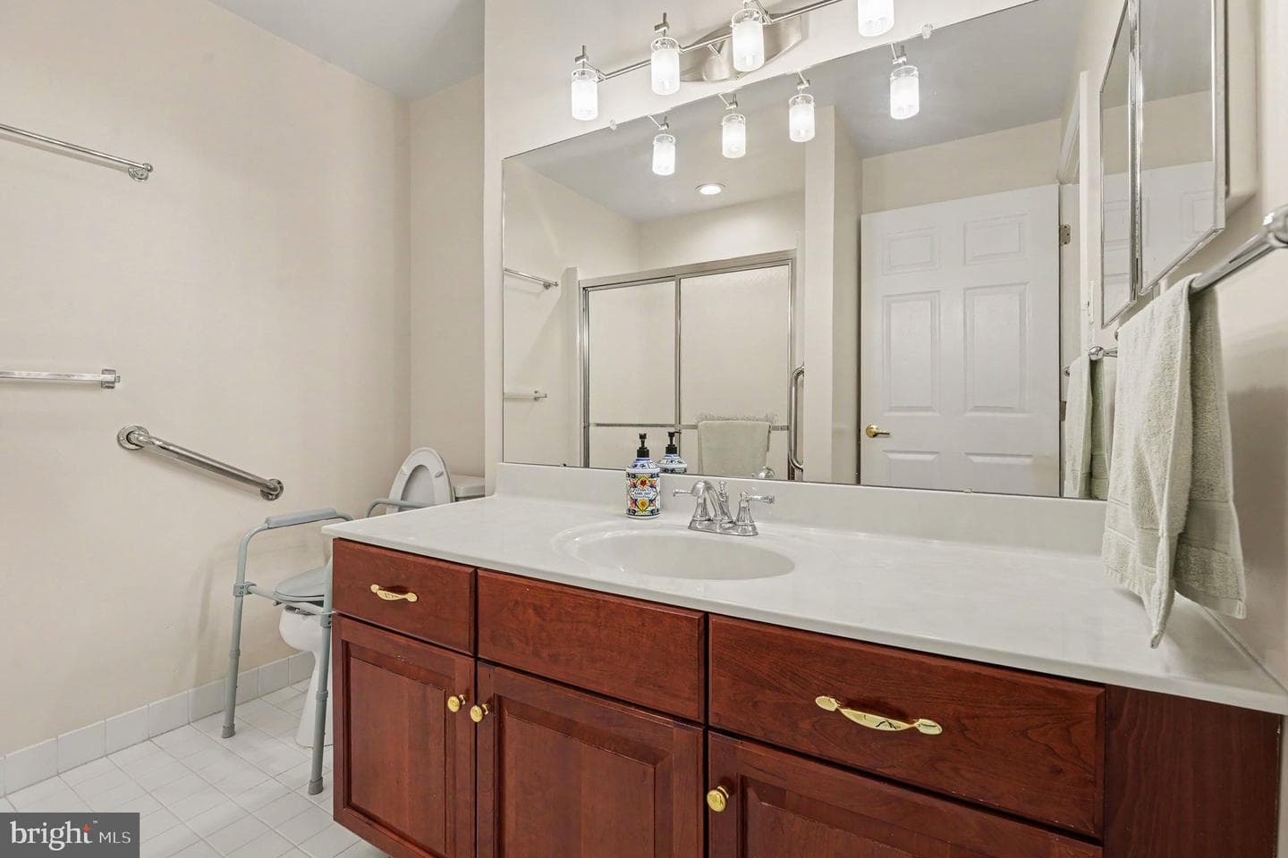 42 W College Avenue #322 photo 18