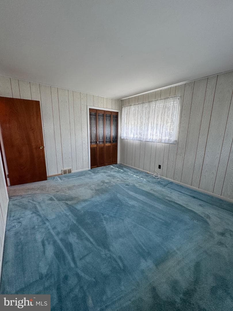 1243 Hiview Drive photo 11
