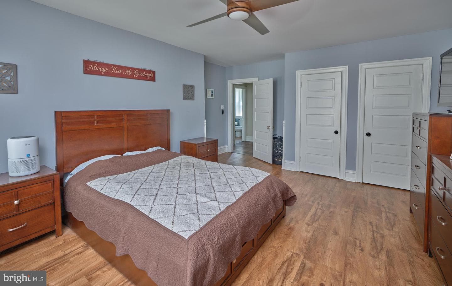 111 E Broad Street photo 12