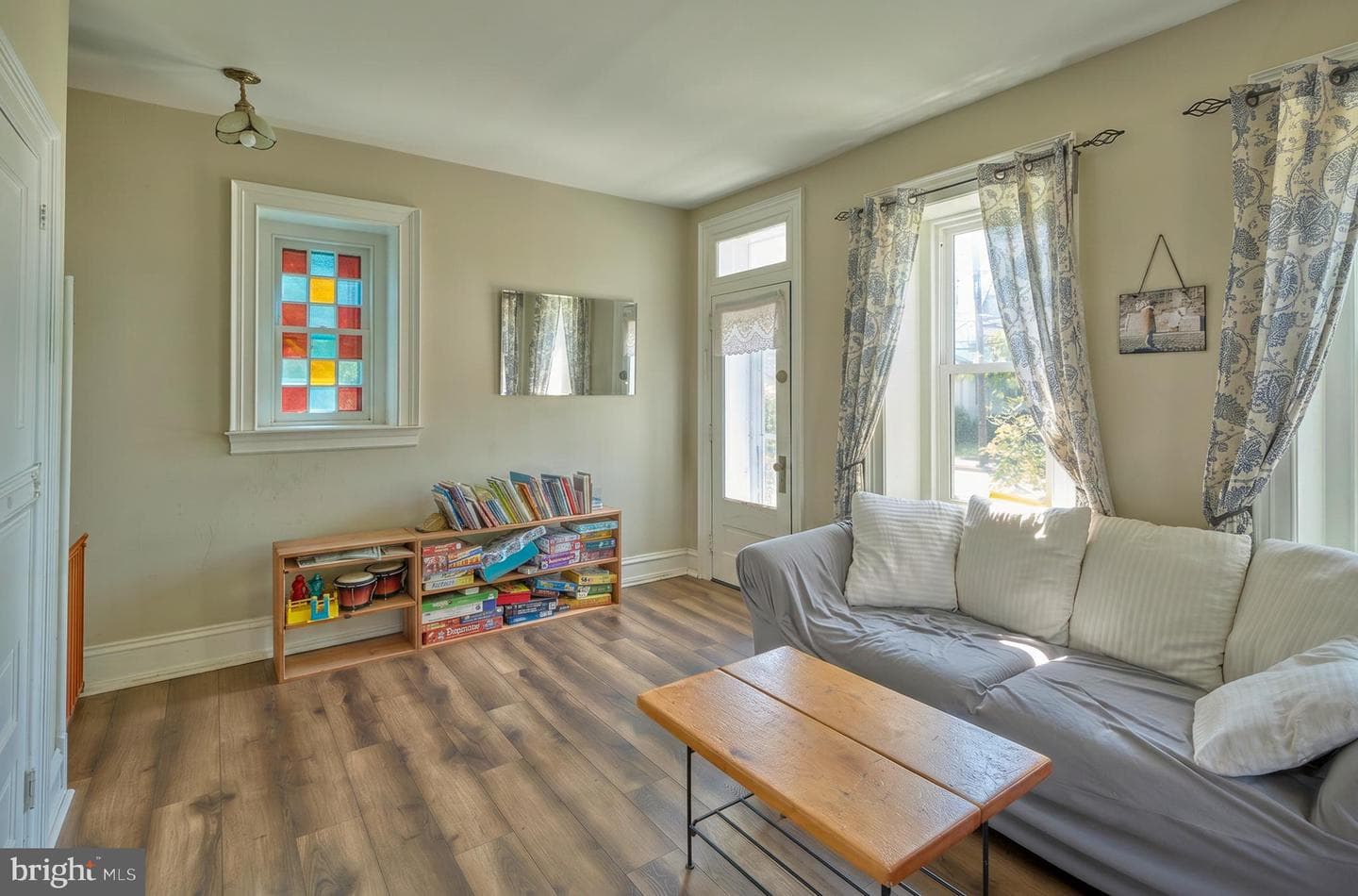 111 E Broad Street photo 3