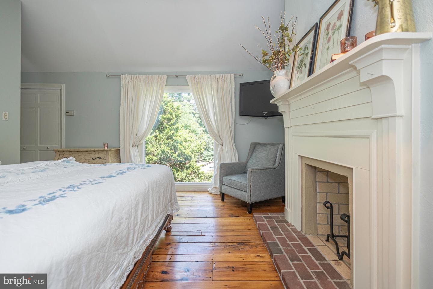 222 Aqueduct Road photo 47