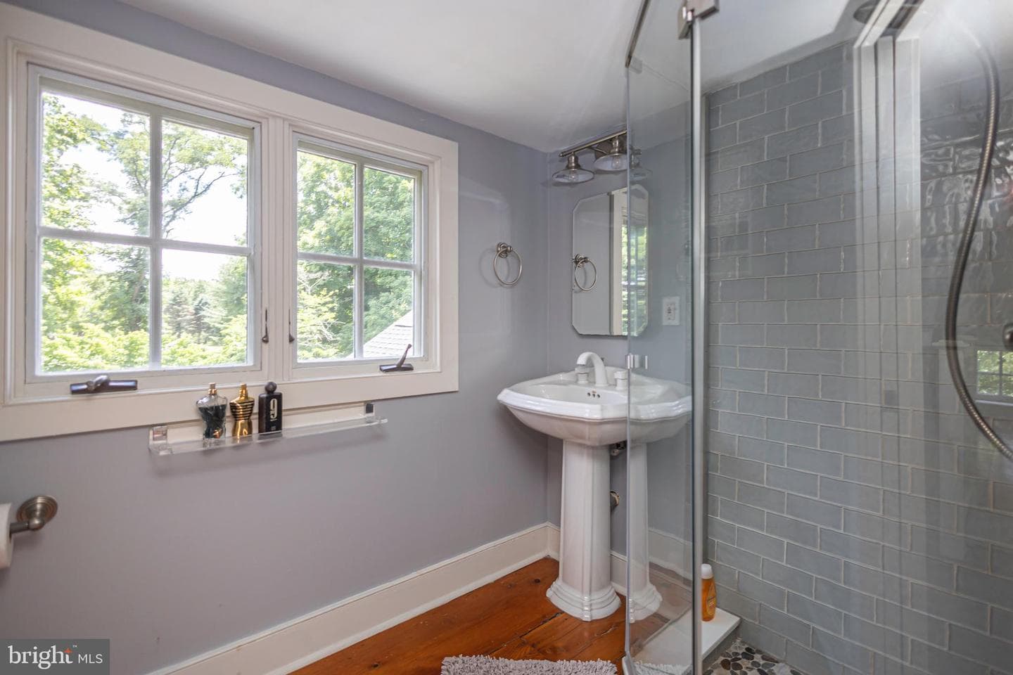 222 Aqueduct Road photo 61