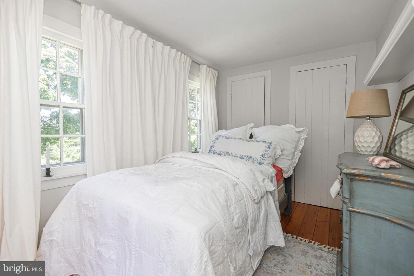 222 Aqueduct Road photo 64