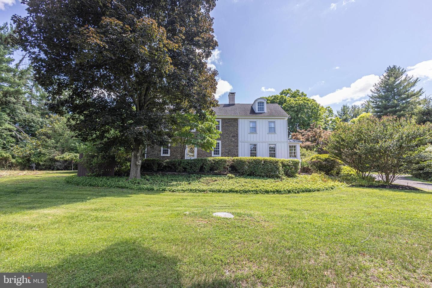222 Aqueduct Road photo 81