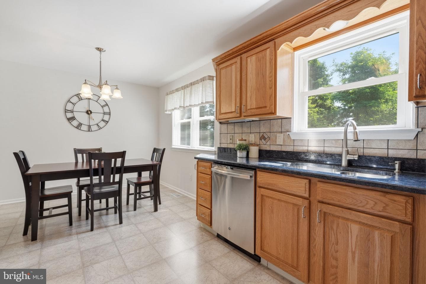 21 Alscot Lane photo 15