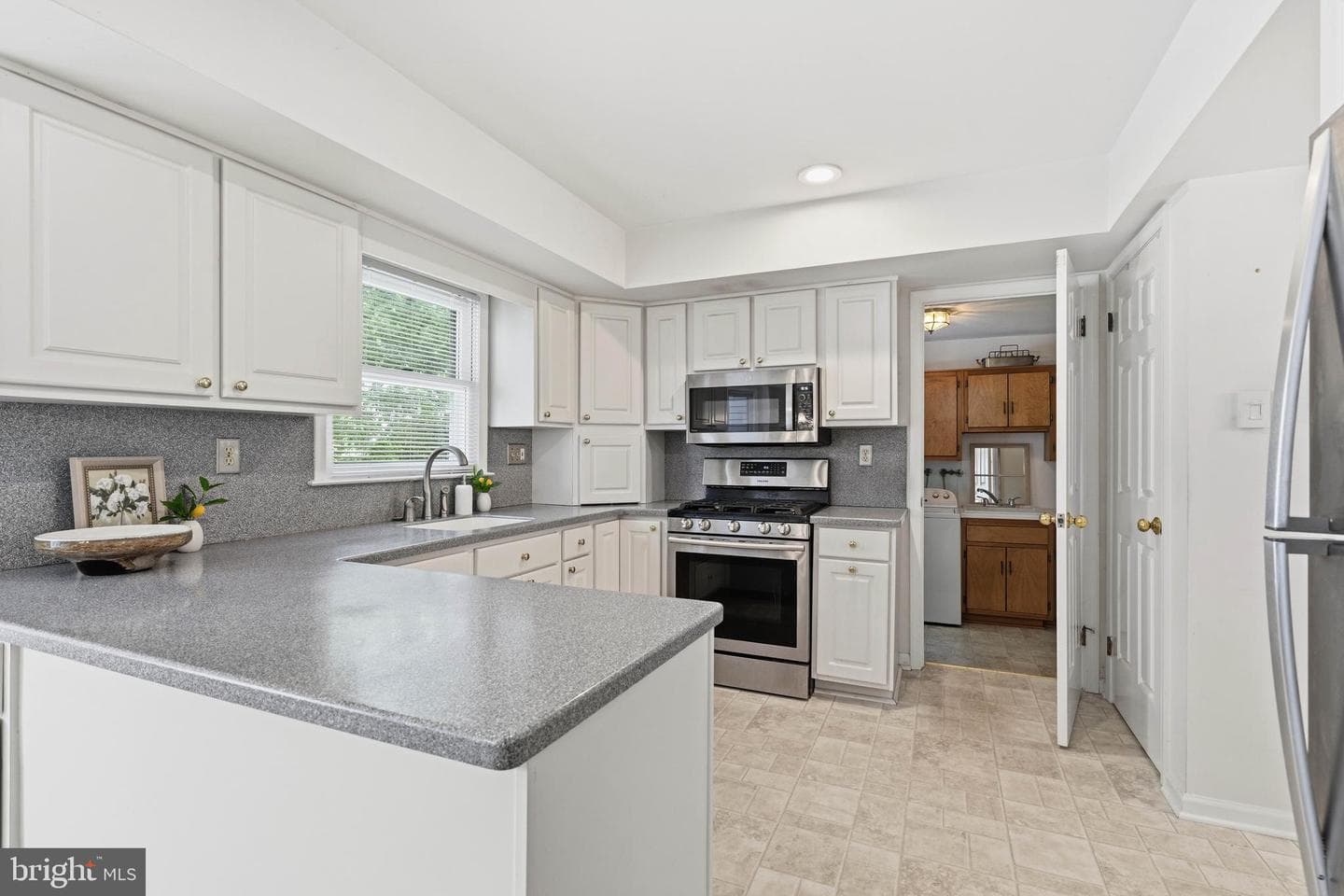 51 Snapdragon Drive photo 6