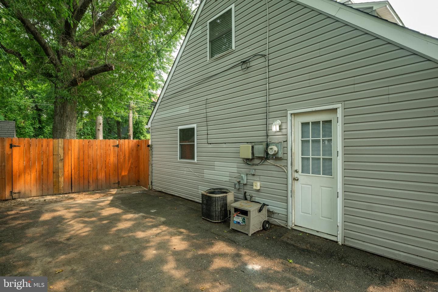 812 Rennard Lane photo 26