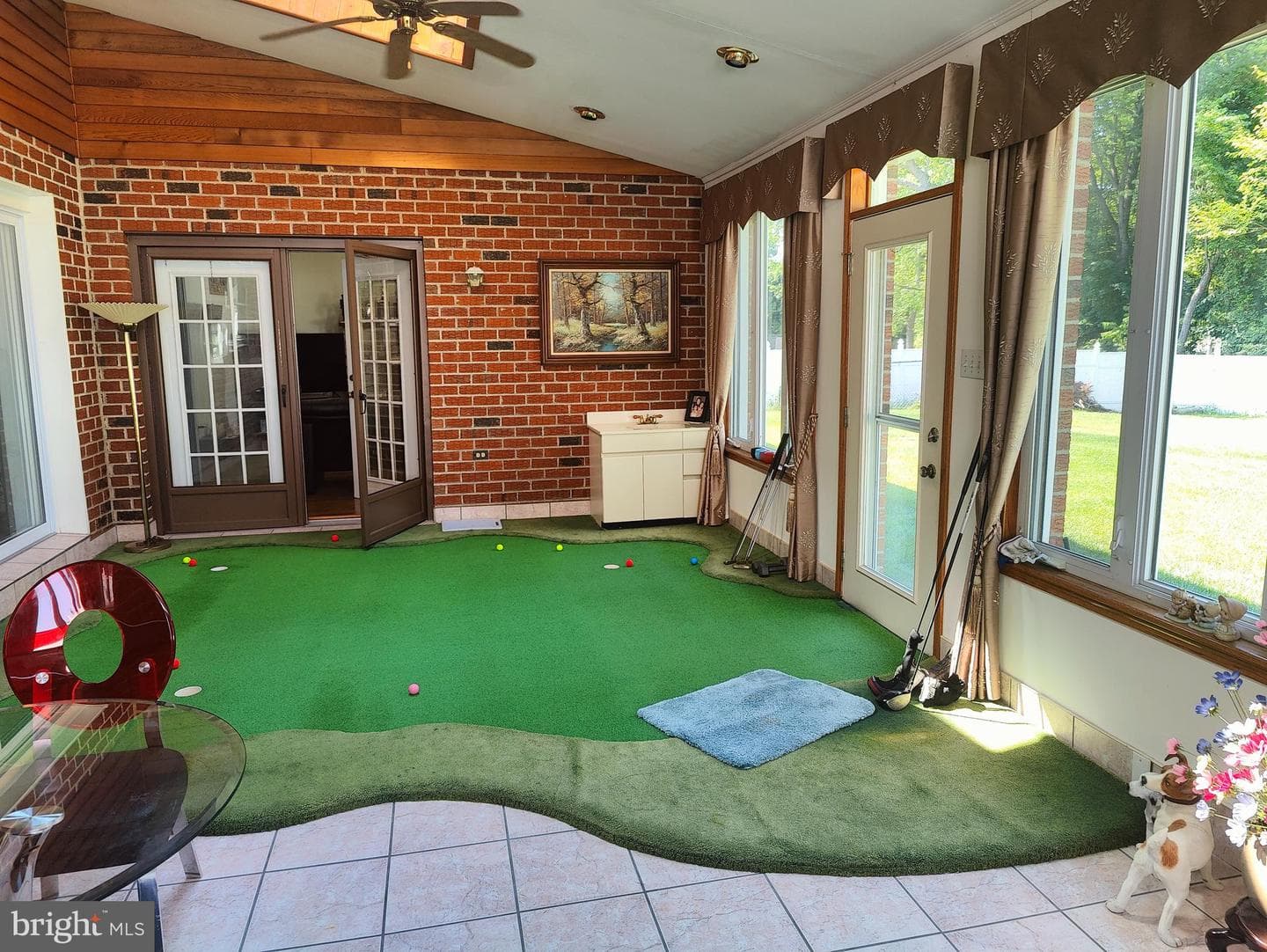 1881 August Drive photo 6