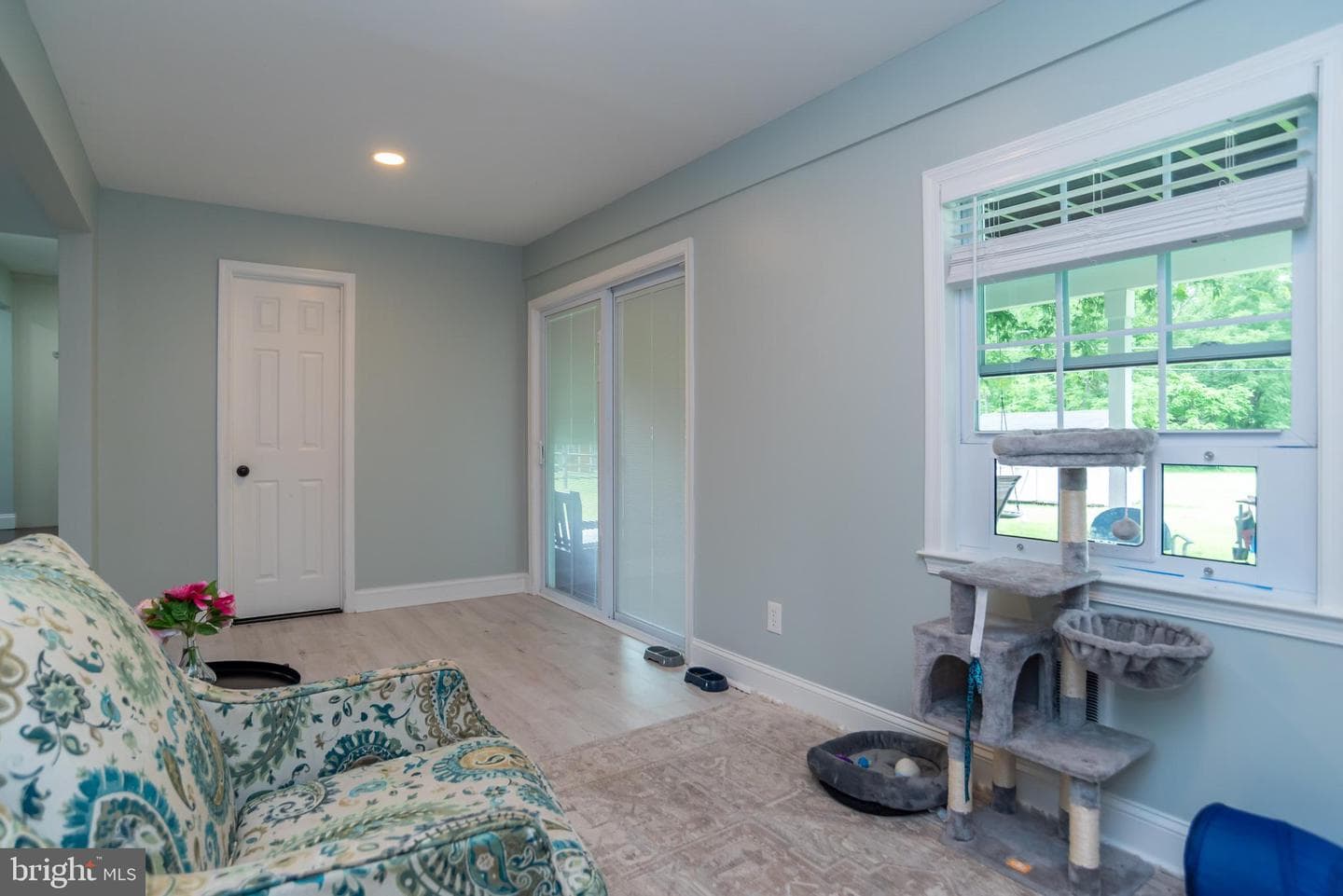 403 Alden Ave. photo 23