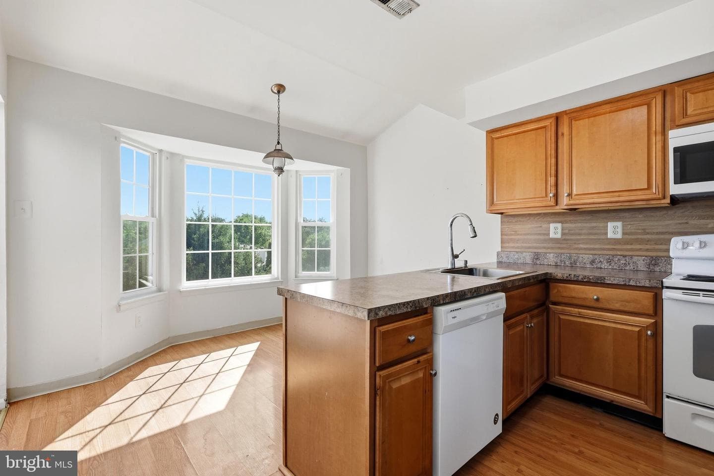 136 N Timber Road photo 9