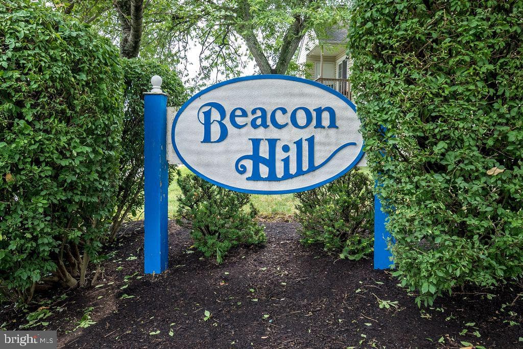 30024 Beacon Hill Drive, Southampton