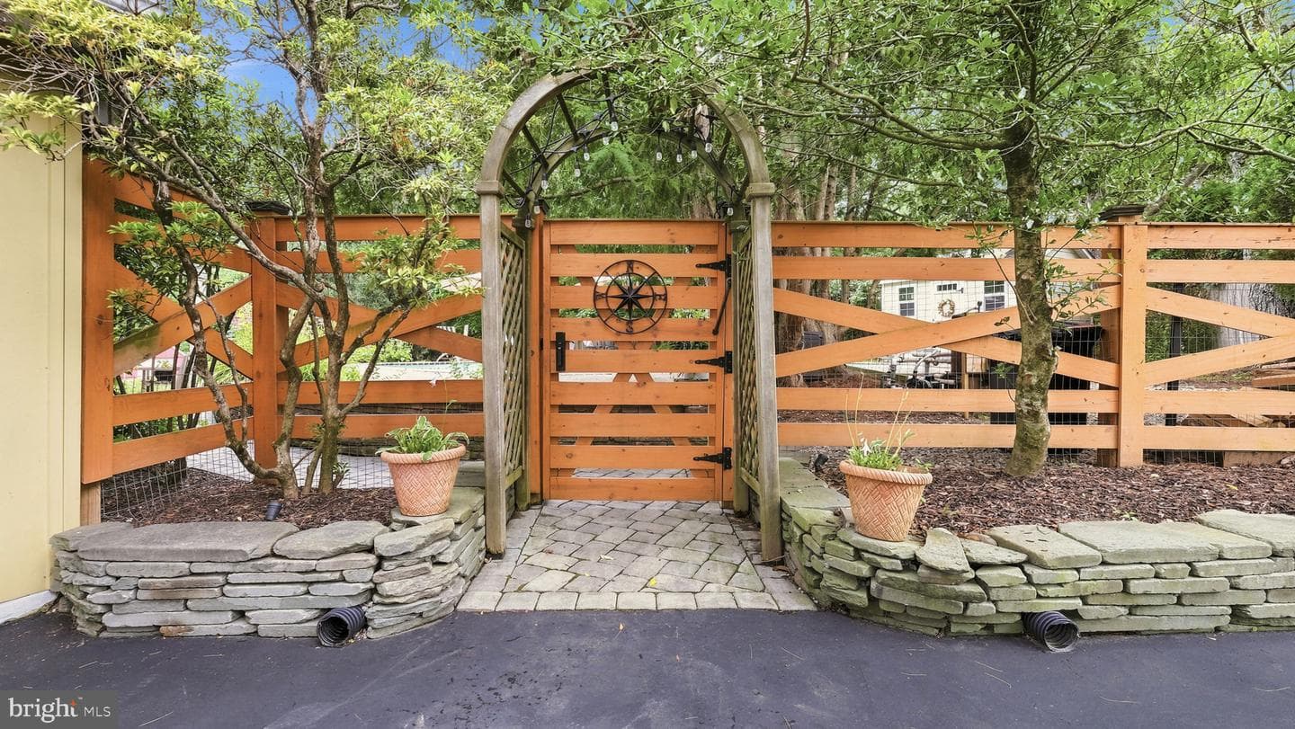 17 Stringer Drive photo 6