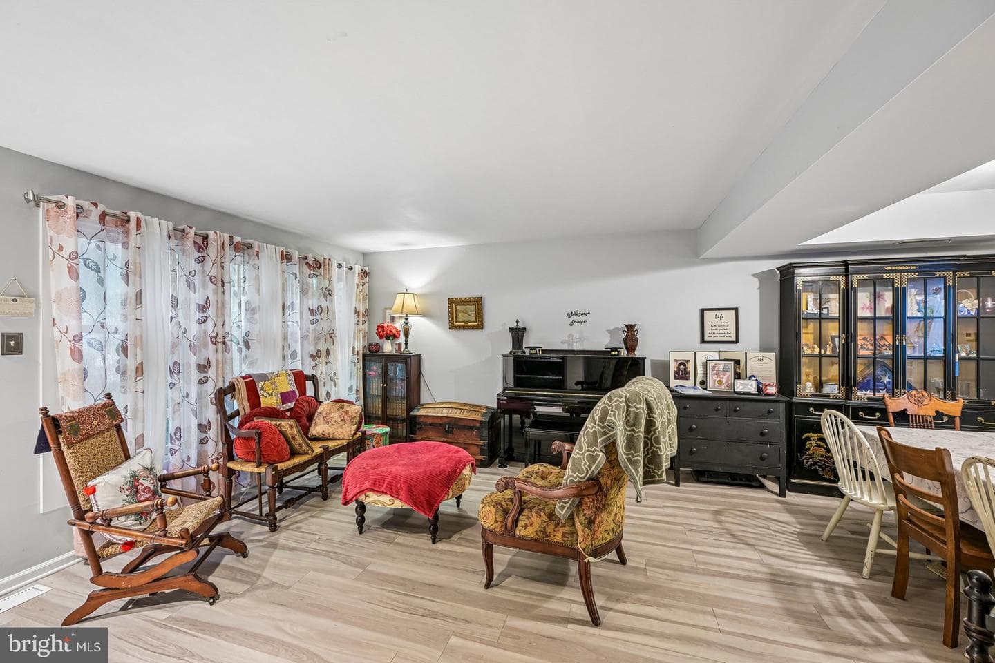 1564 Applewood Circle photo 27