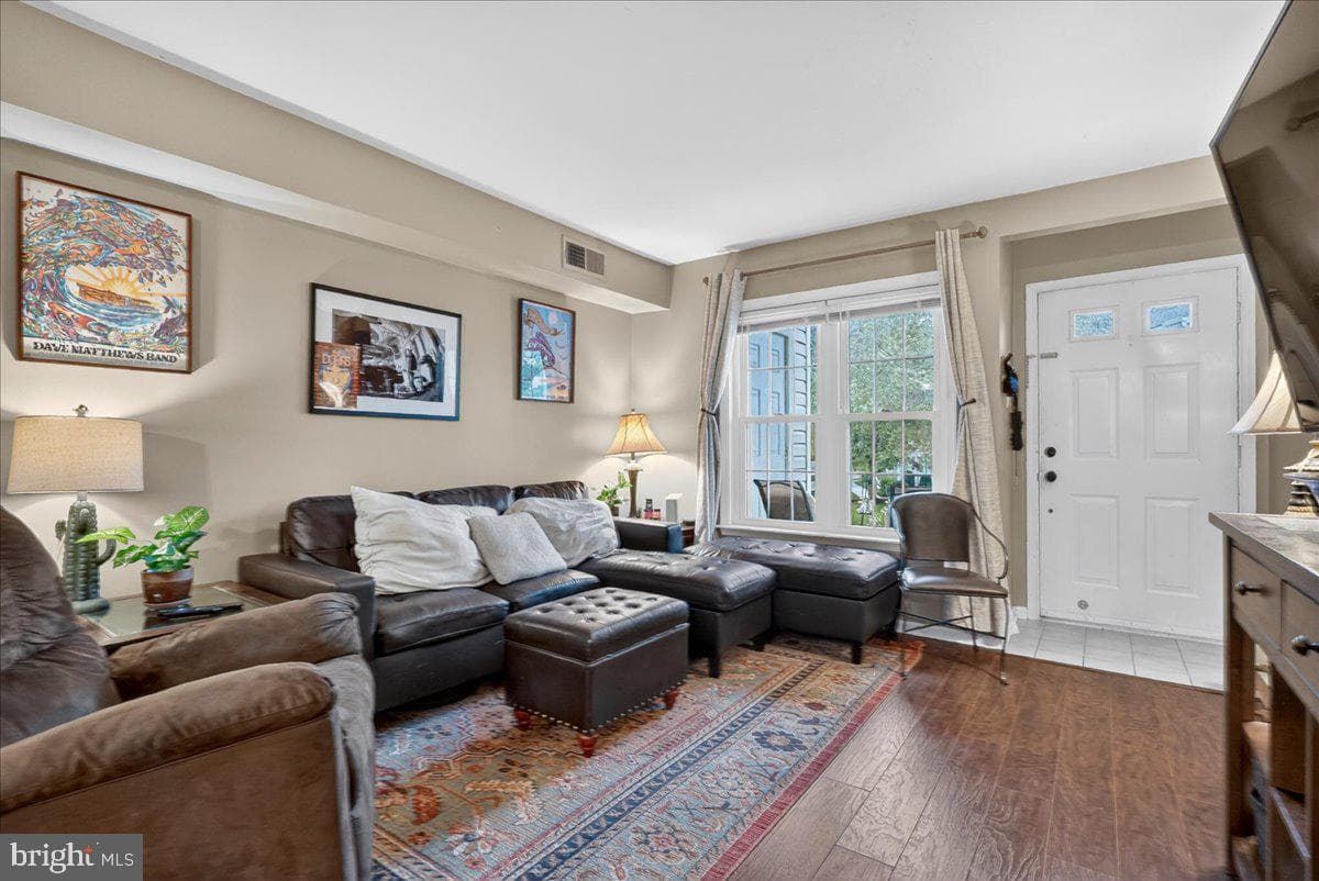 41021 Coopers Place photo 10