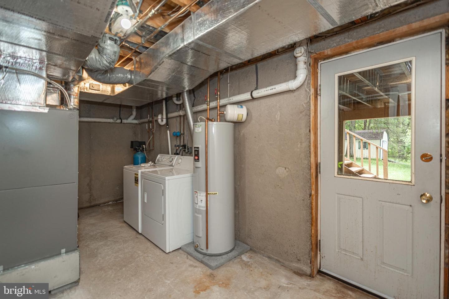 327 Thistle Lane photo 42