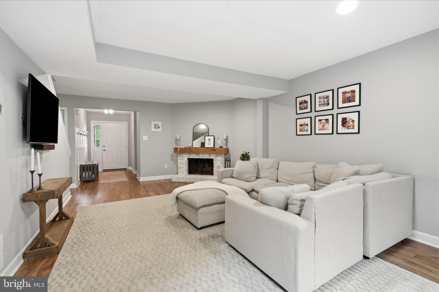 83 Andover Drive photo 7