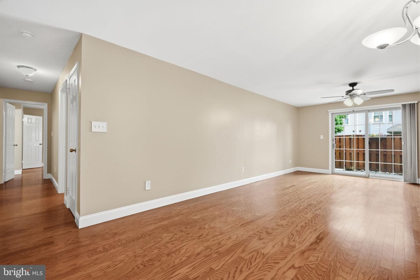 3105 Danbury Court #189 photo 4