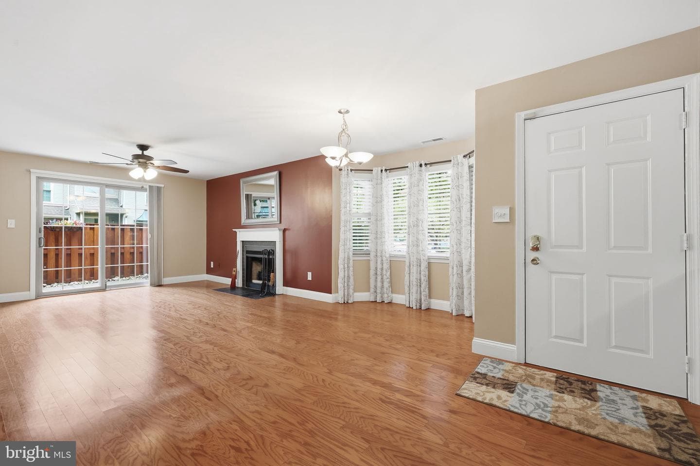 3105 Danbury Court #189 photo 6