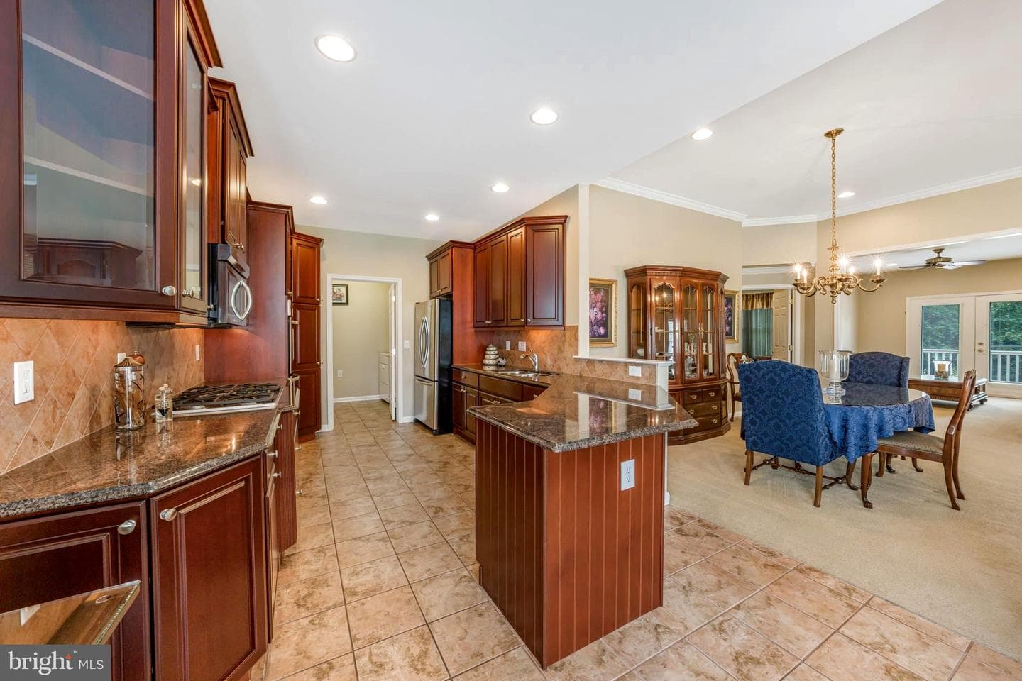 282 Willow Drive photo 17