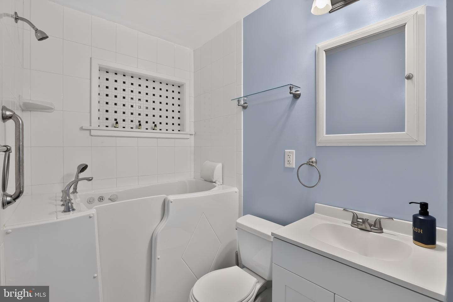 130 Acorn Drive photo 21