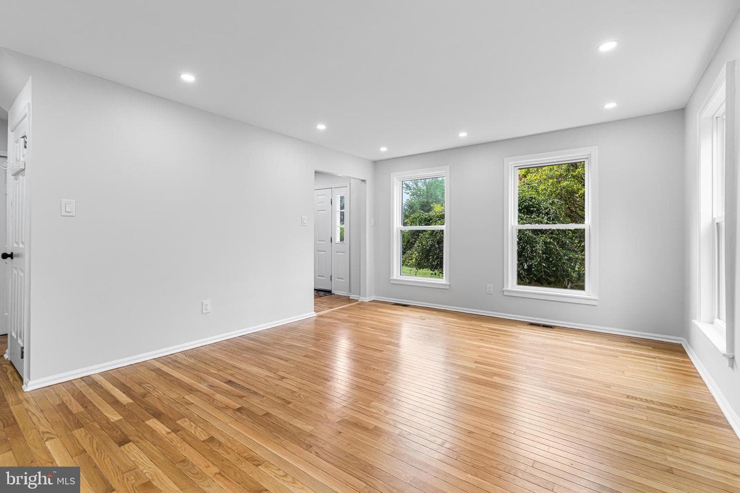 14 Brighton Place photo 4