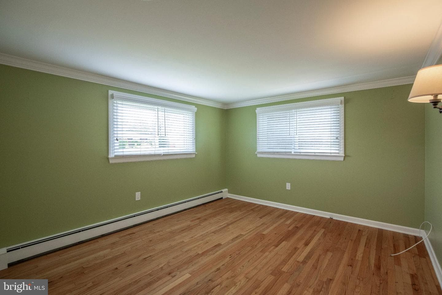 772 Clifford Street photo 28