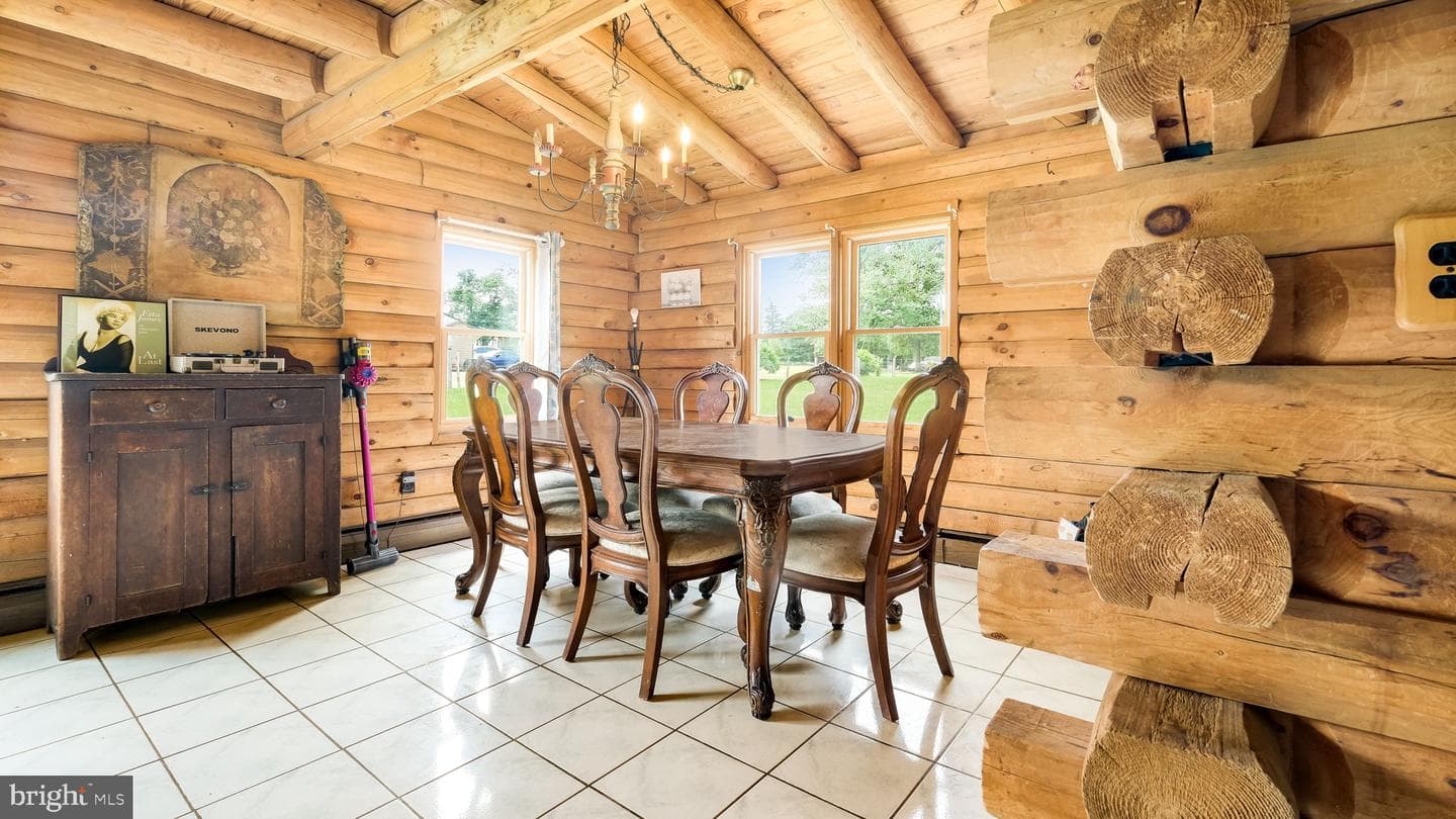 1203 W Bristol photo 11