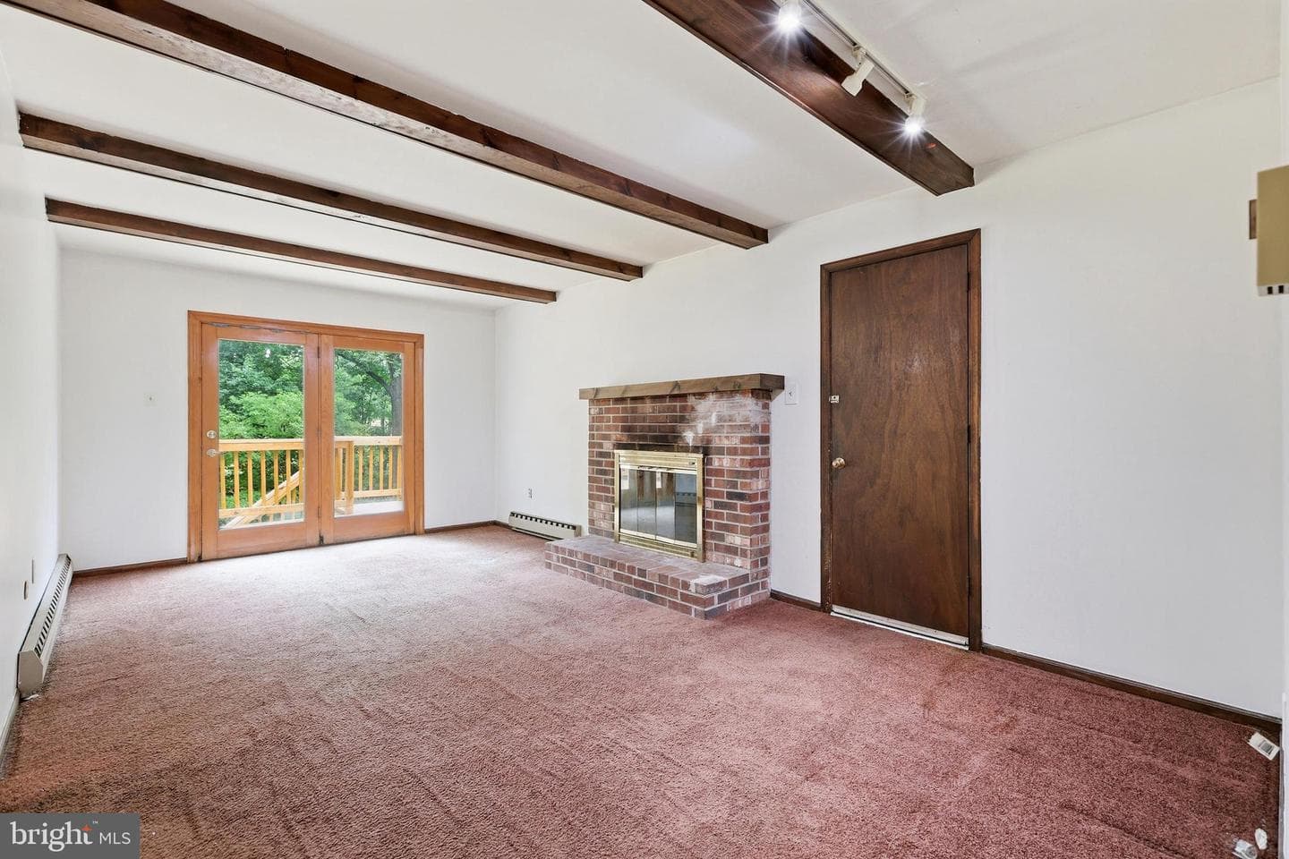 42 Springs Drive photo 17