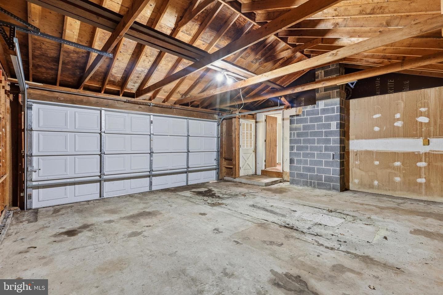 42 Springs Drive photo 34