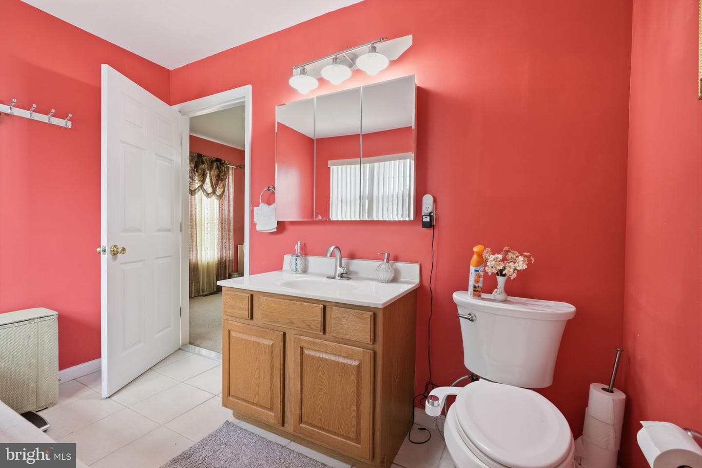 2347 Maple Avenue photo 29