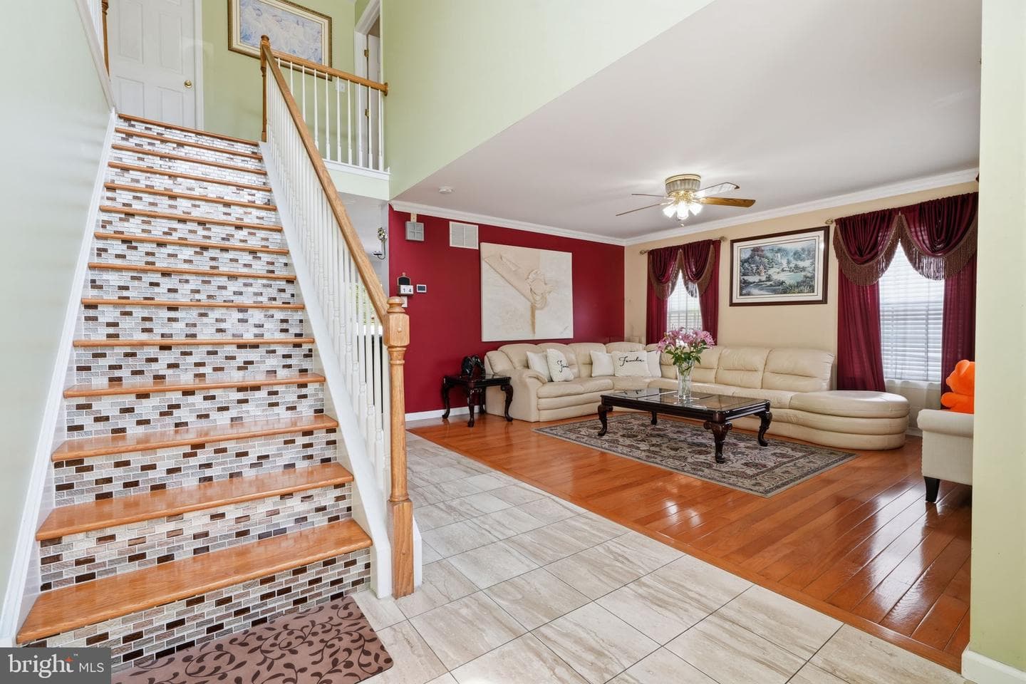 2347 Maple Avenue photo 5
