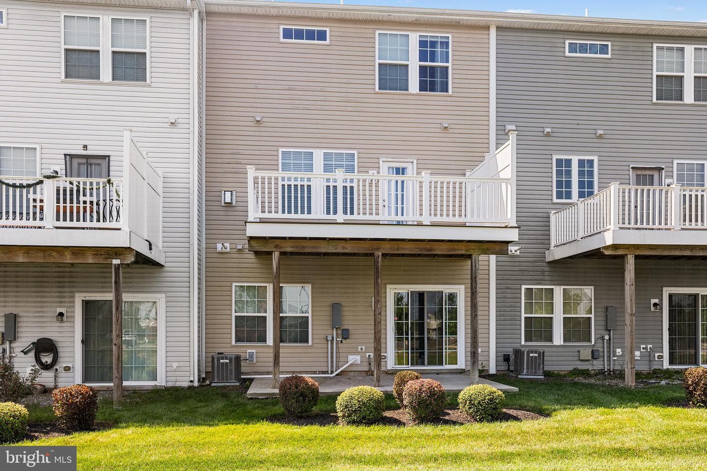 1815 Pinnacle Drive photo 30