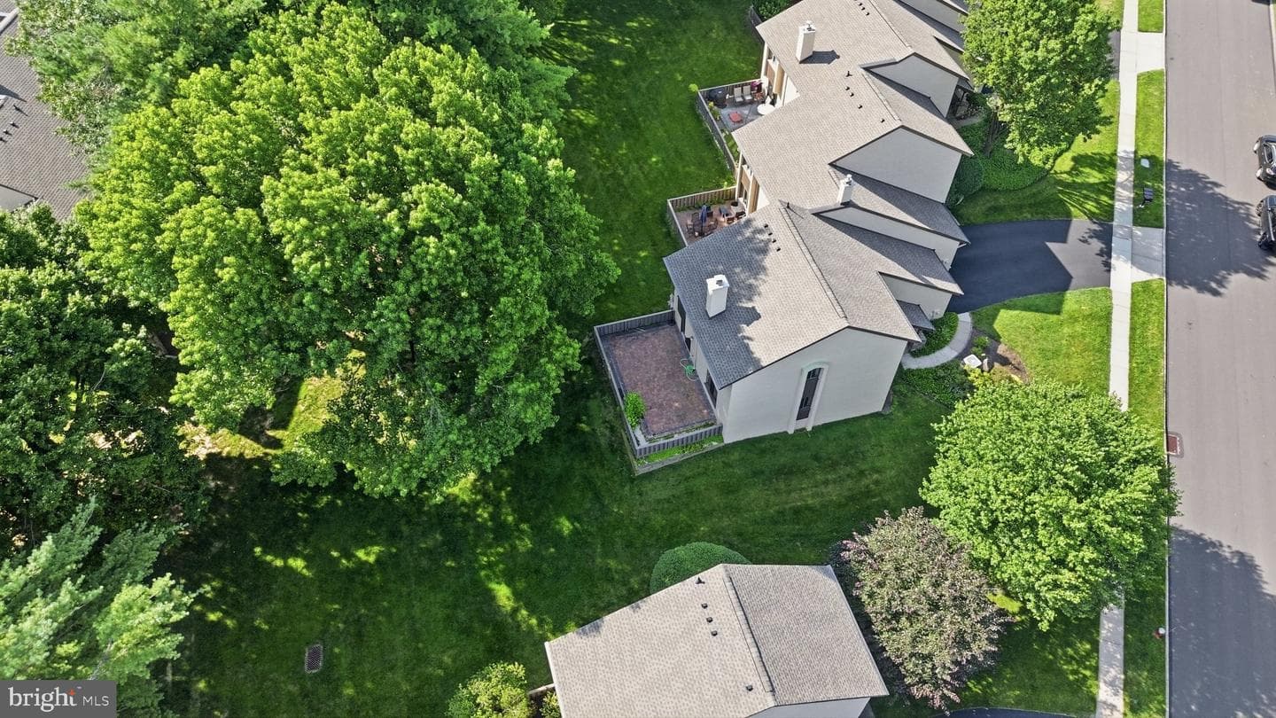 144 Golf Club Drive photo 29