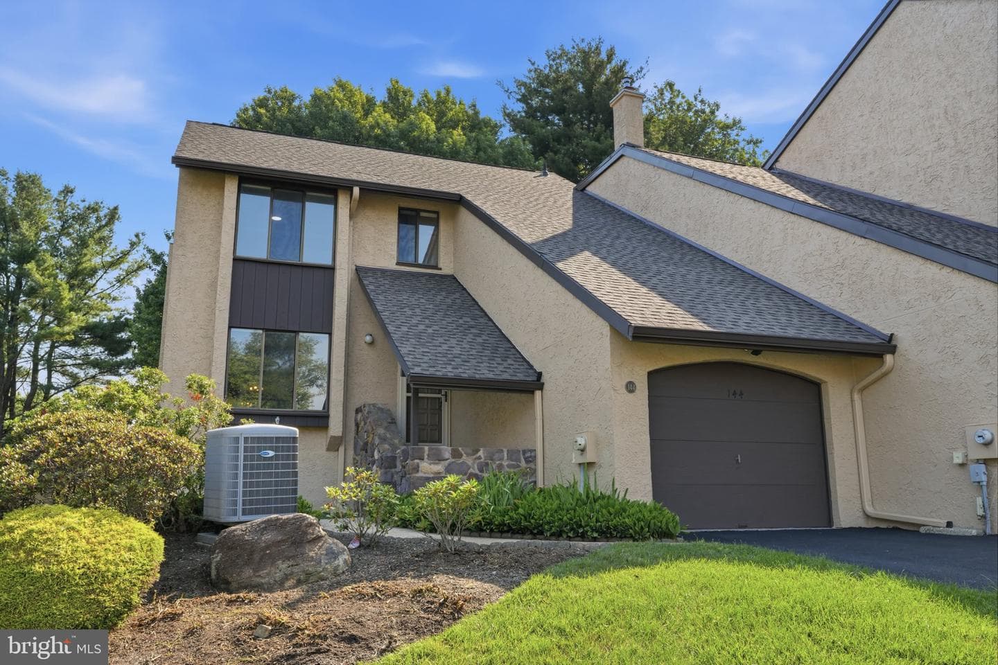 144 Golf Club Drive photo 37