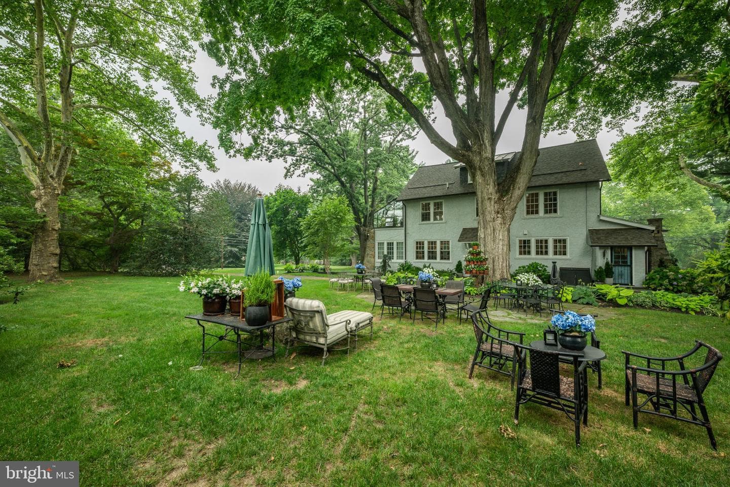 917 Greenway Avenue photo 50
