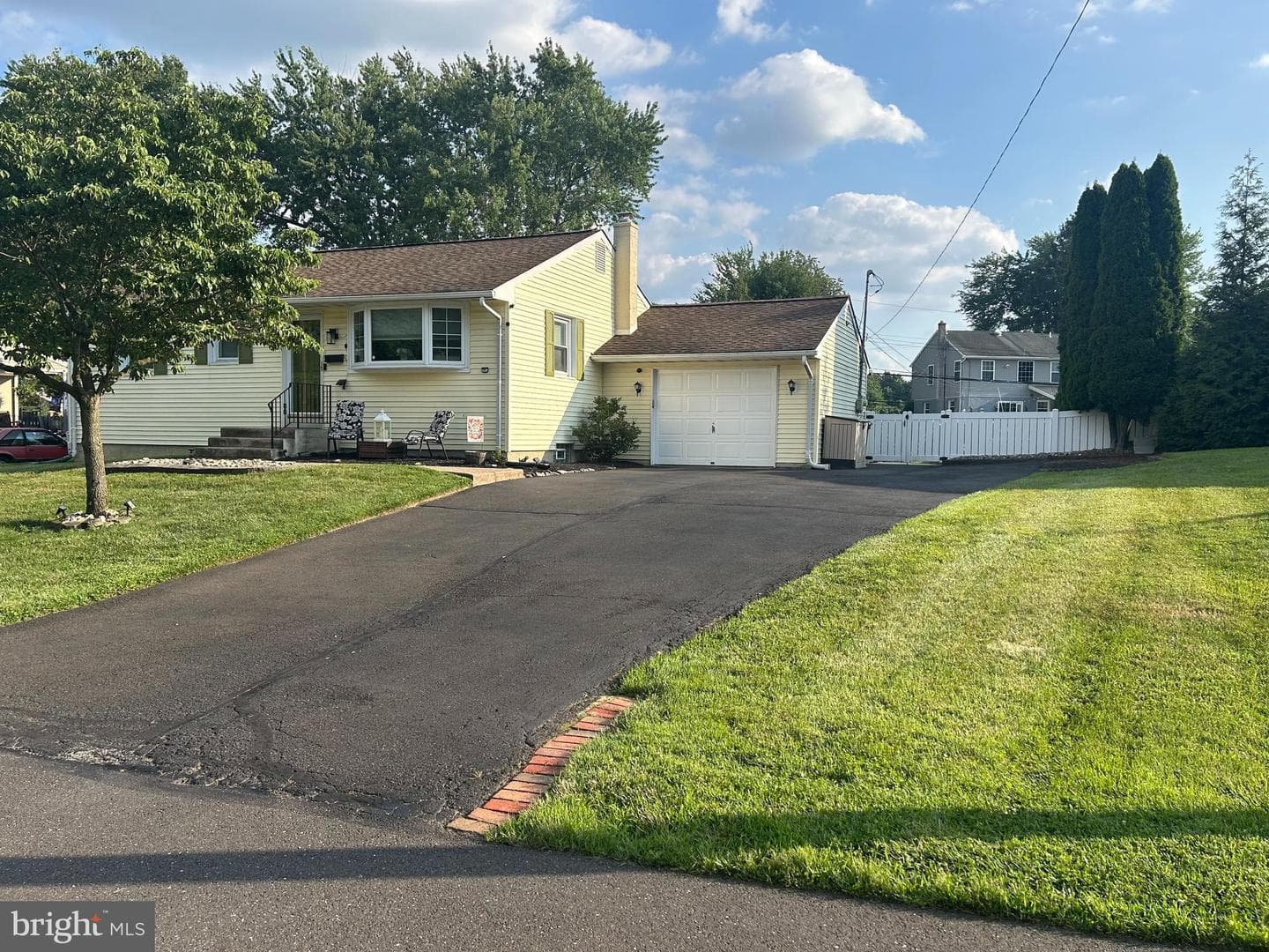 31 Mapleview Drive, Feasterville Trevose