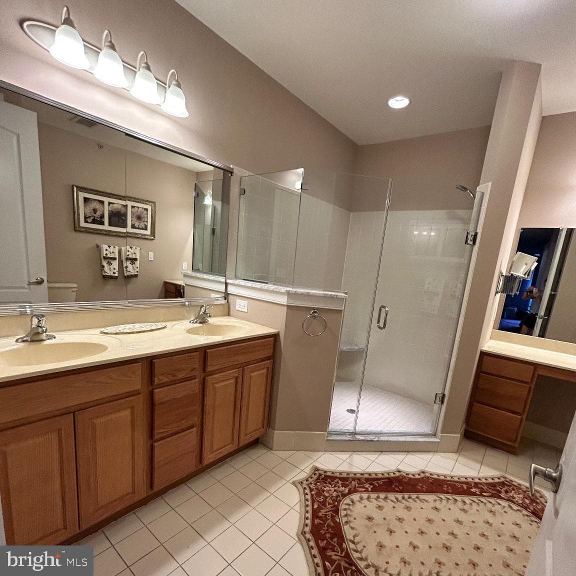 2326 Meridian Blvd photo 21