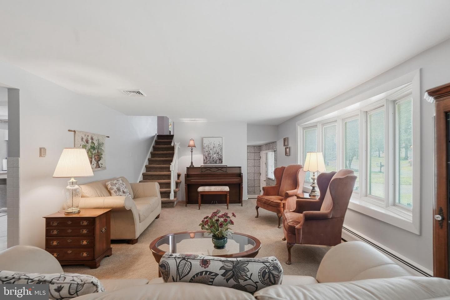136 Chapel Drive photo 11