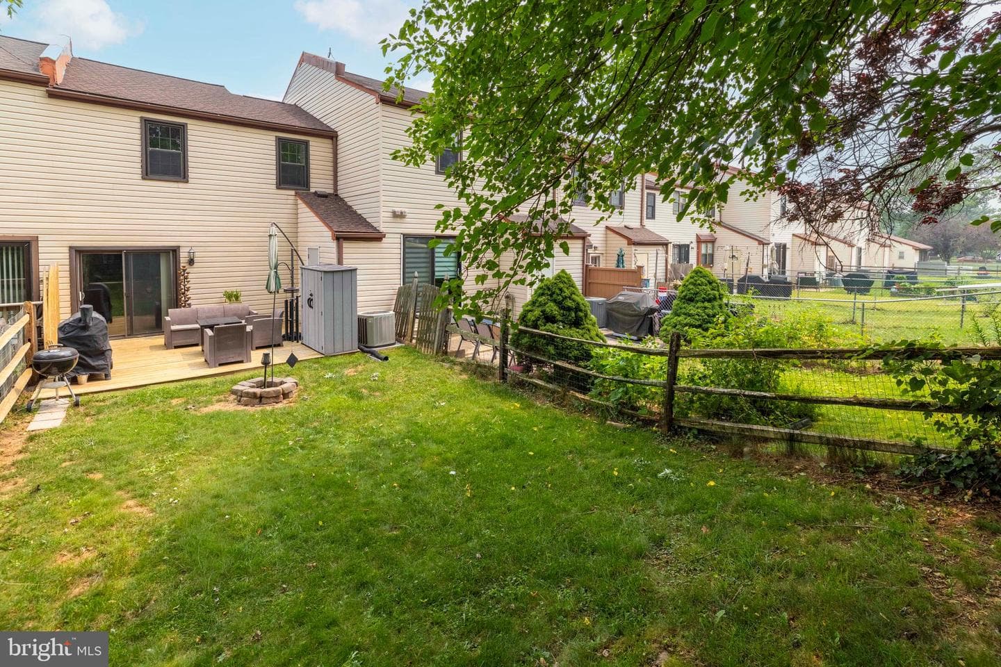 994 Bancroft Place photo 32