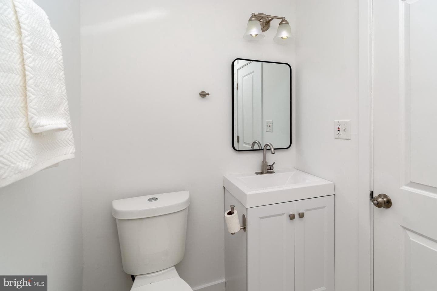 106 Providence Avenue photo 33