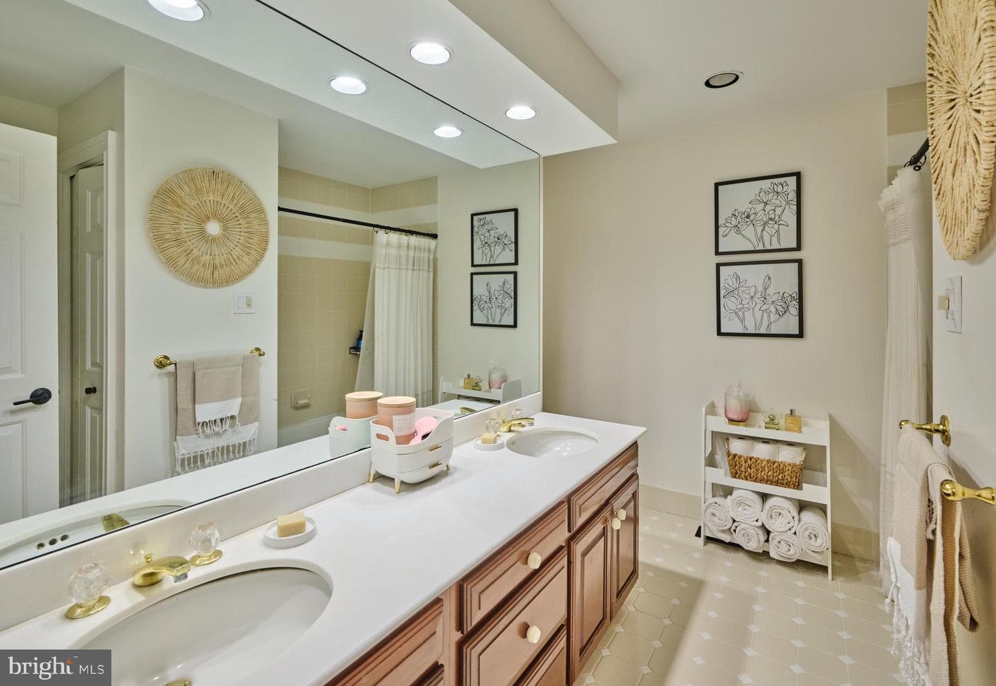 36 Timber Knoll Drive photo 33