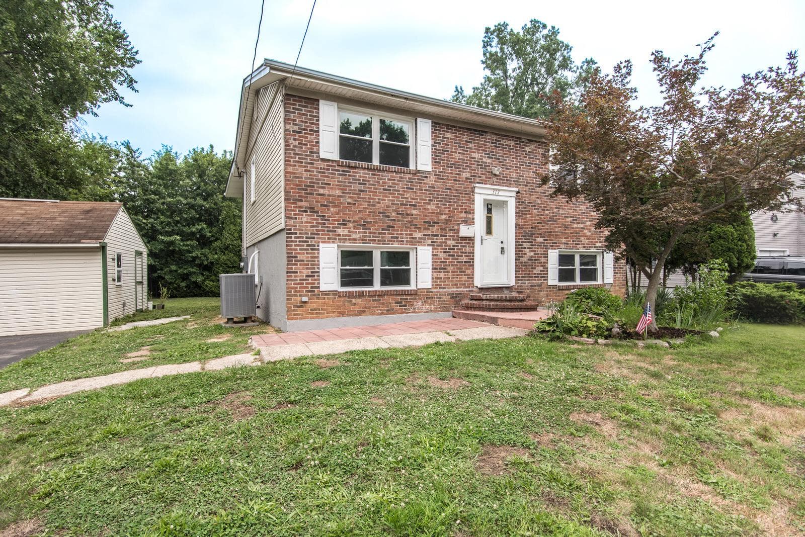 313 Wyoming Avenue photo 7