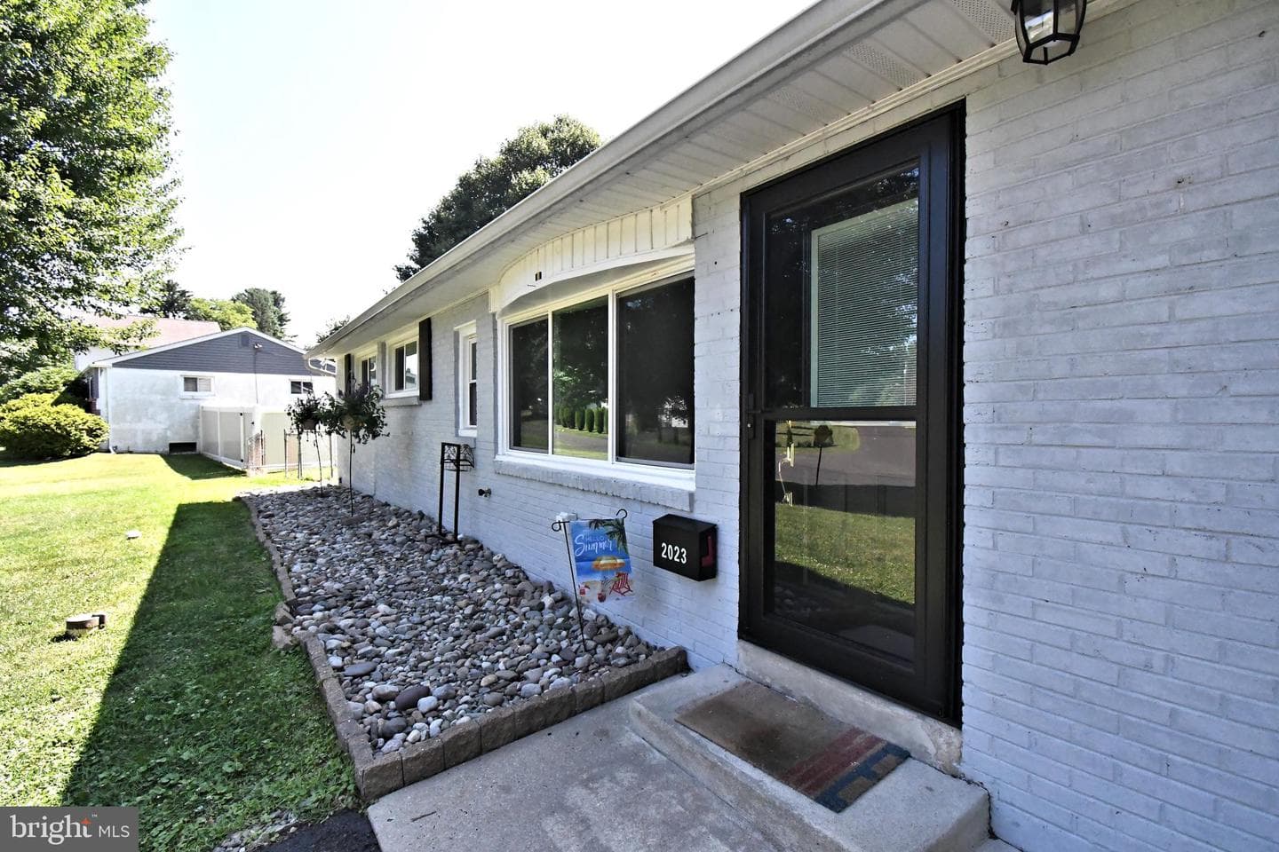 2023 Lockwood Lane photo 4