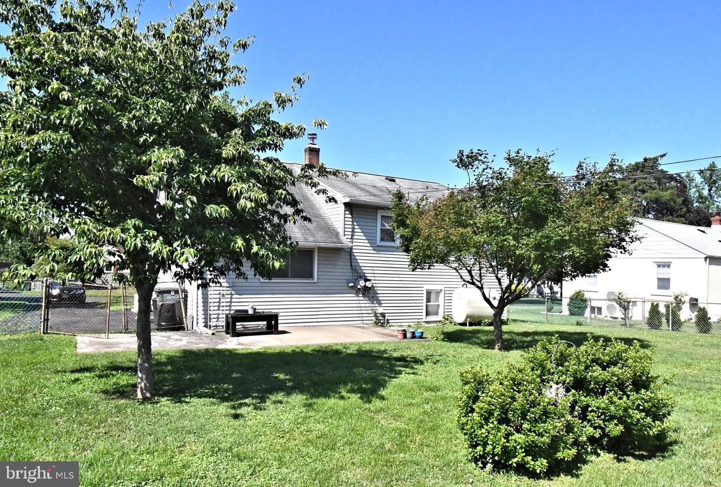 216 Rosewood Avenue photo 33