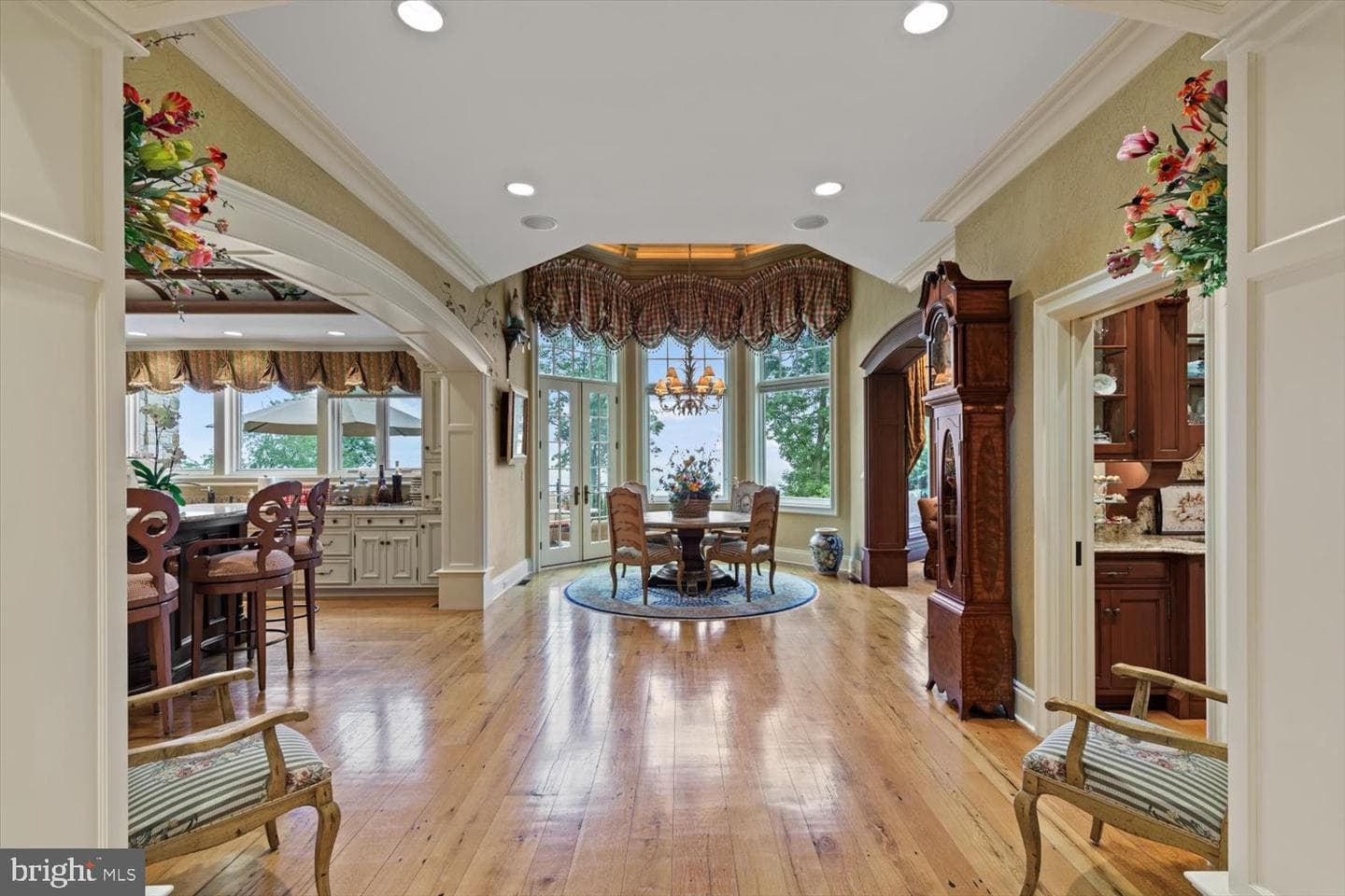 300 River Bend Drive photo 35