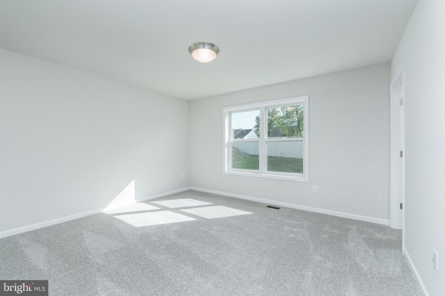 12 Cheltenham Lane photo 21