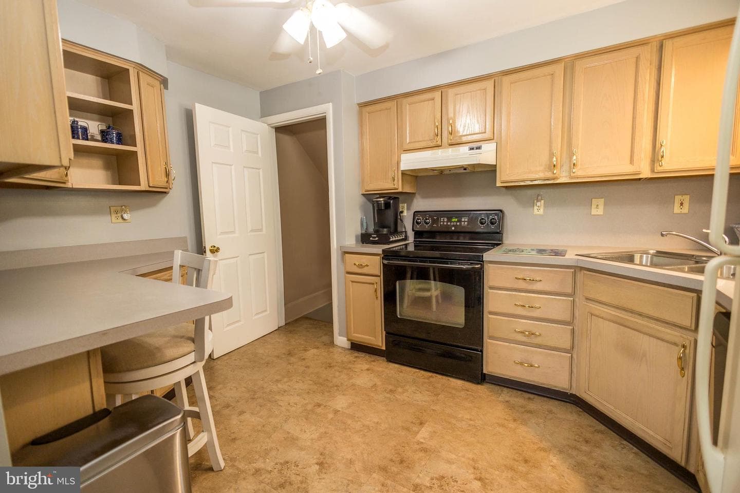 5003 Mcdonald Drive photo 15