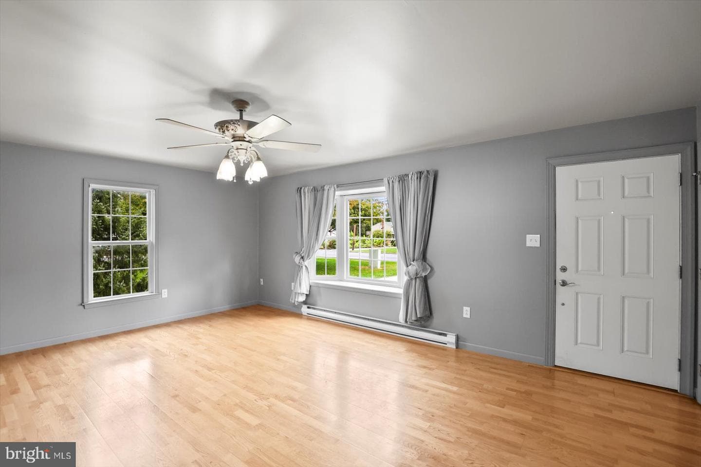 21 Skyport Road photo 5