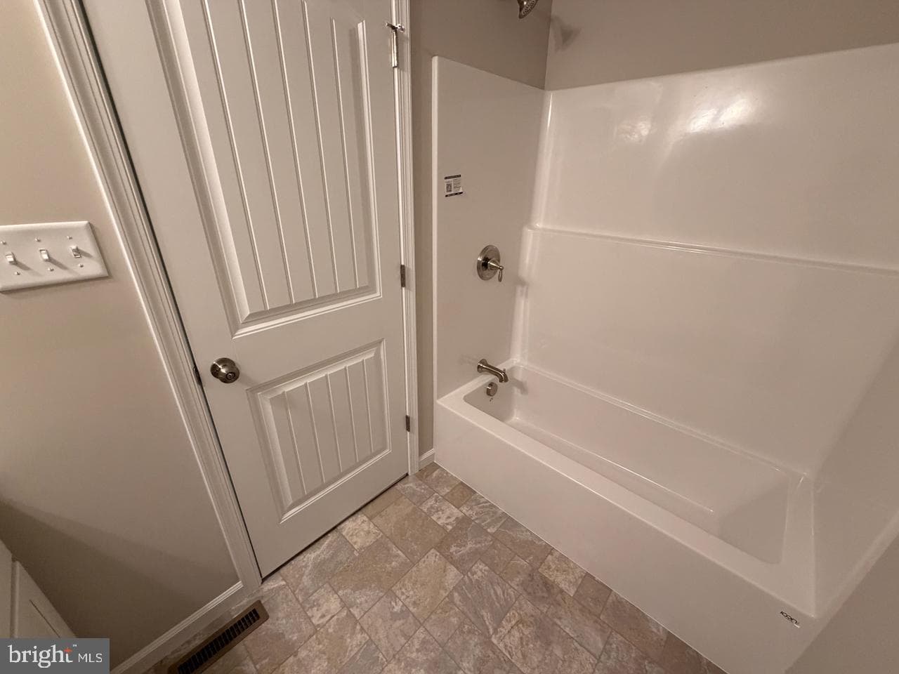 306 Rine Dr photo 12