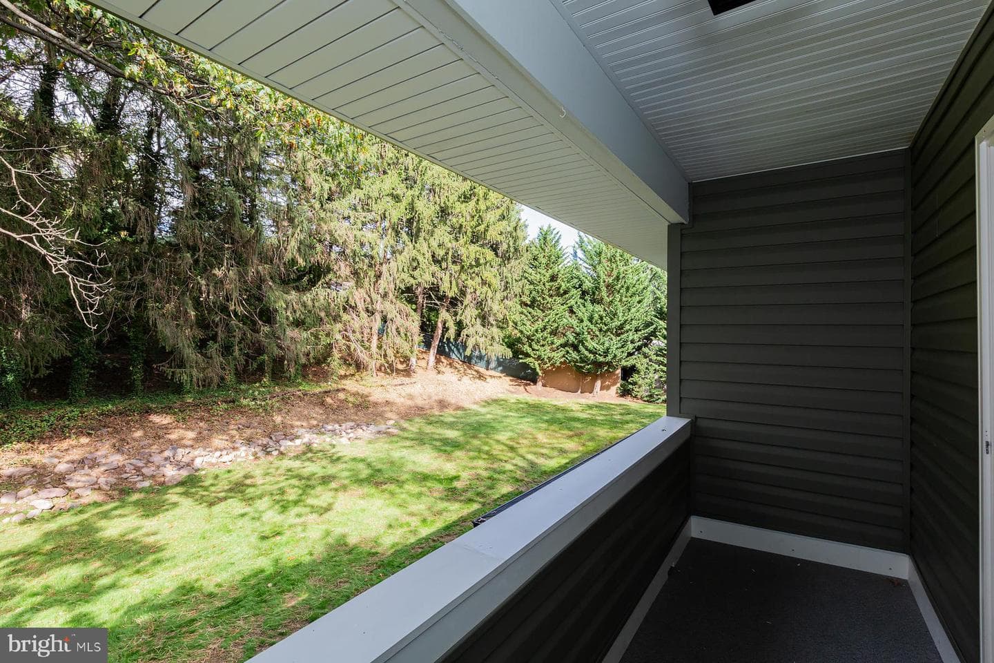 908 W Walnut Street photo 69
